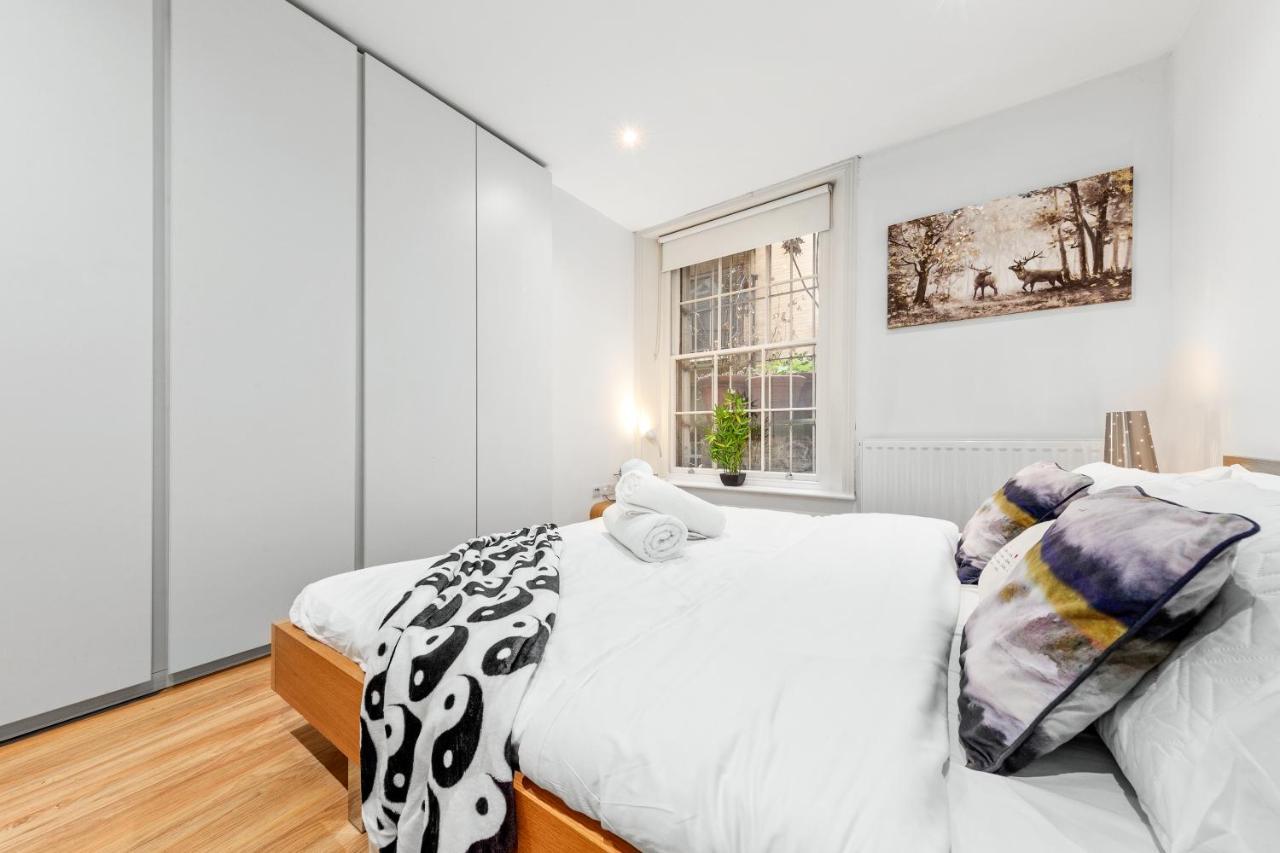 3-Bedroom Flat In London Sleeps 14 Hy1 Exterior photo